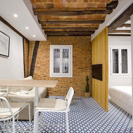 Etxeburu Apartment Bilbao Ngoại thất bức ảnh