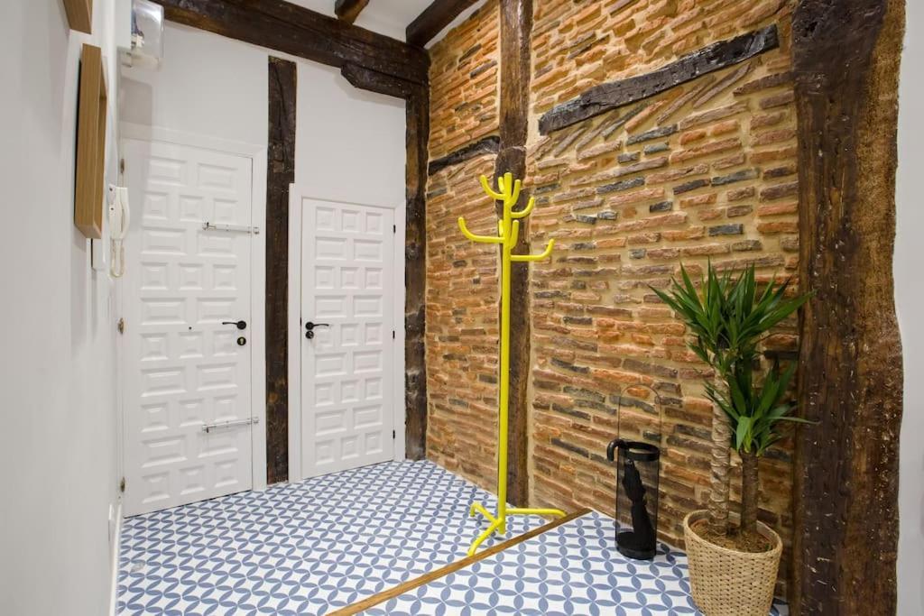 Etxeburu Apartment Bilbao Ngoại thất bức ảnh